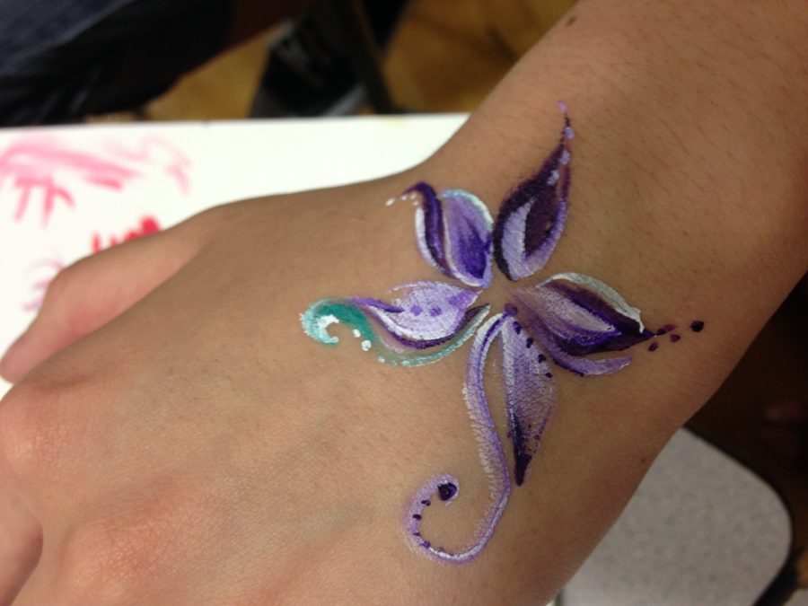 Flower painted by Junior Heather Sun