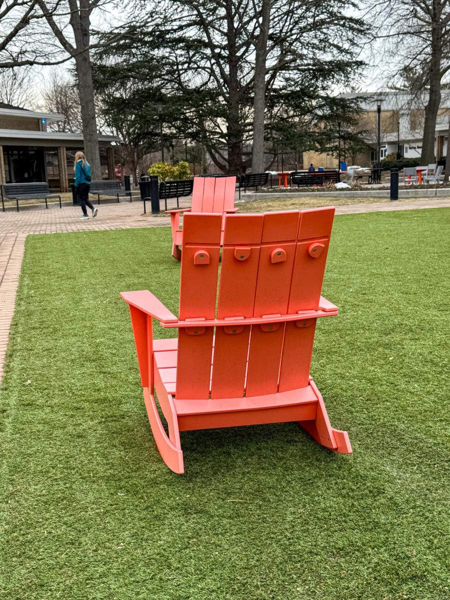 COLUMBIA, MARYLAND, FEBRUARY 14, 2025 - The Wilde Lake village center
offers students places to eat and socialize.
Students could sit down and eat during
lunch time in the village center with an
open campus.
